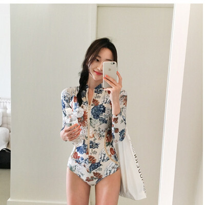 

Student swimwear sunscreen snorkeling conservative long-sleeved one-piece swimsuit triangle bikini covered belly slim beach swimsuit female