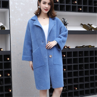 

The new Korean autumnwinter 2018 womens dress is thickened with long&medium sweater knitted womens ermine overcoat