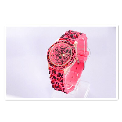 

2018 fashion silicone strap watch personality leopard pattern quartz watch direct sales womens watch free postage