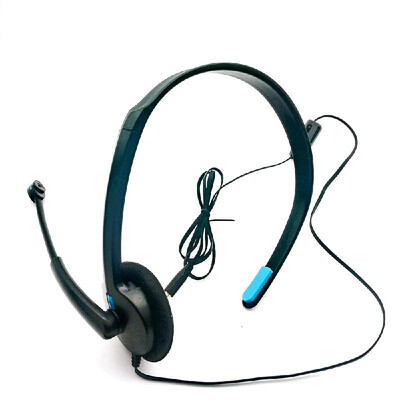 

Chat Headset Wired for the PS4 with Flexible Boom Microphone Volume Control 35mm Port