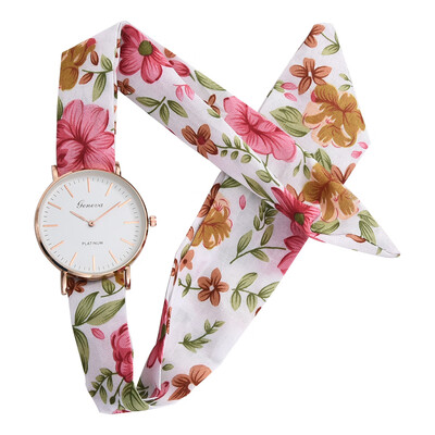 

Fashion casual ladies watch print cloth with wild quartz watch