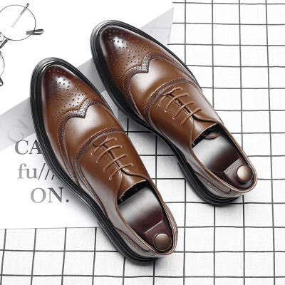 

Leather Bullock mens shoes Korean version of the British tide shoes business dress breathable leather shoes pointed black wedding shoes 4019