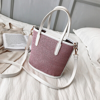 

Summer new woven small bag female 2019 new Korean version of the wild single shoulder slung fashion large capacity bucket bag