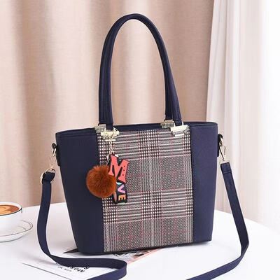 

2019 spring new European&American big bag elegant handbag simple handbag diagonal bag fashion handbag