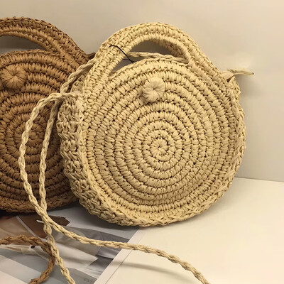 

2018 Round Straw Beach Bag Summer mini Vintage Handmade Crossbody Bag Girls Circle Rattan bag Small Bohemian Shoulder bag