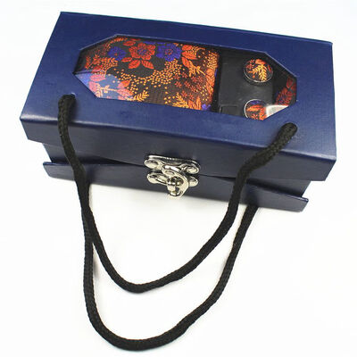 

Customized new tie four-piece high-grade polyester silk yarn-dyed jacquard cashew flower portable tie set