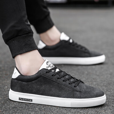 

2019 new autumn shoes mens casual shoes Korean version of the trend of wild mens shoes social spirit guys tide shoes