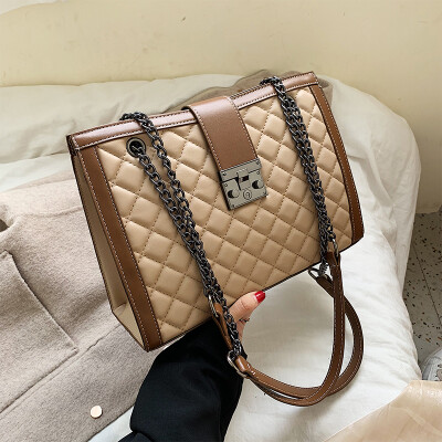 

Rhombus chain bag 2019 early autumn new air lock bag fashion large capacity single shoulder bag oblique satchel bag