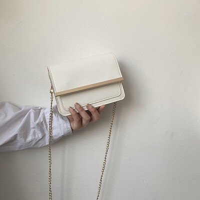 

2019 new fashion temperament chain bag simple small fresh shoulder bag female casual wild Messenger small square bag