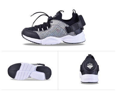

QILU Smart shoes childrens anti-lost positioning shoes 10026