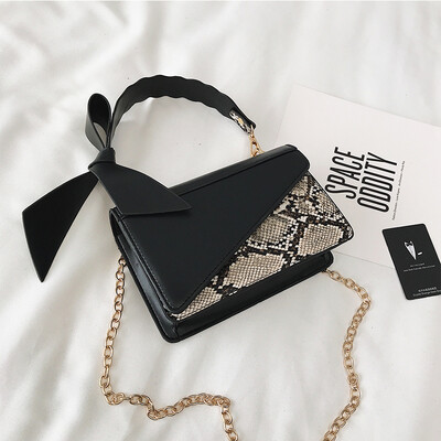 

New small bag handbags new 2019 fashion wild simple shoulder slung portable color chain small square bag