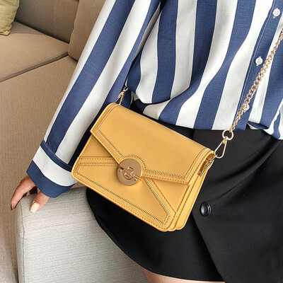 

Summer small fresh network red female bag 2019 new fashion chain small bag wild foreign air forest small bag Messenger bag