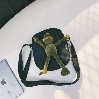 

Ins bag female messenger bag ancient feeling girl college students Korean version of funny ugly Meng Bao single shoulder Japanese