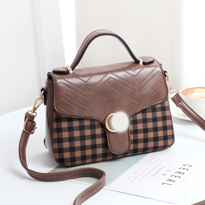 

2019 spring&summer new Korean fashion handbags fresh&simple small square bag trend shoulder Messenger bag