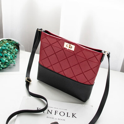 

Korean women Embossed Rhombic Single Shoulder Small Square Bag Messenger Shoulder Ladies Mobile Phone Small Bags