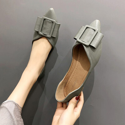 

Shoe women 2019 tide shoes shoes summer new pointed metal buckle bean shoes Korean version of Joker shallow pouring shoes tide