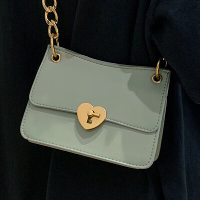 

2019 new summer small fresh fashion chain small square bag French minority air single shoulder oblique satchel bag