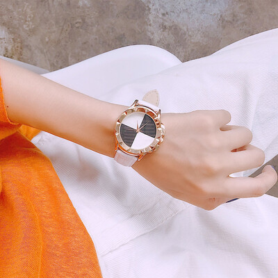 

Chic Watch Girls Student of Sennu Womens Department Han Edition Harajuku Style Simple Leisure Atmosphere Soft Sister ins Restorat