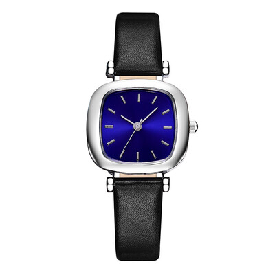 

Innocent Studs White Shell Square Clock Womens Watches Bayan Kol Saati Temperamental Simple Horloge Dames Quartz Wristwatch