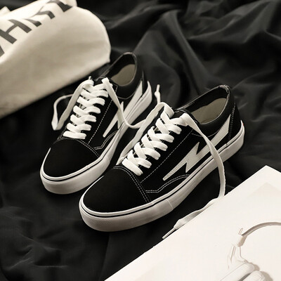 

Siyi Mistery Korean mens shoes wild casual canvas shoes students street shooting skate shoes men&women couple shoes