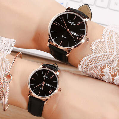 

Couple watch lettering trend waterproof male&female students with a table