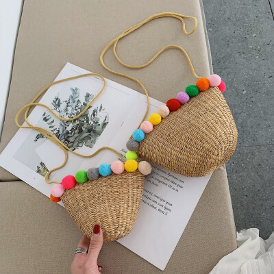 

Qiao Bani 2019 new Korean chic fashion Harajuku style woven hair ball straw bag shoulder diagonal tide handbag