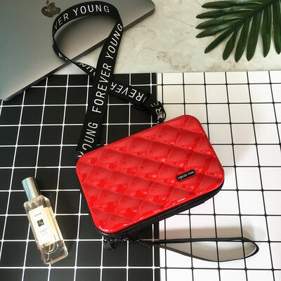 

LOVEVOOK crossbody bags for women 2019 luxury handbags women bags designer mini make up bag Trunk Shape wide strap Box Flap bag