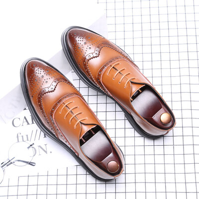 

Mens shoes leather England carved leather shoes mens trend wild mens casual shoes Korean version of the breathable Bullock tide shoes 4008