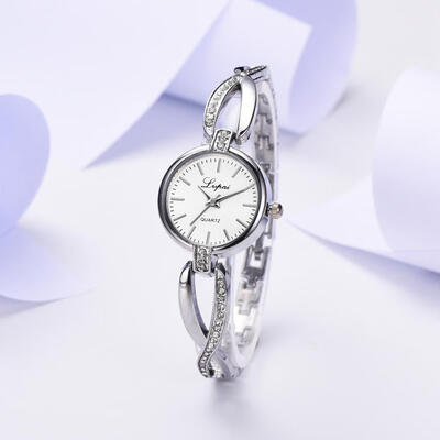 

Fashion Women Watches Rose Gold Irregular Bracelet Luxury Ladies Quartz Clock With Rhinestone Casual Wristwatch Dropshipping