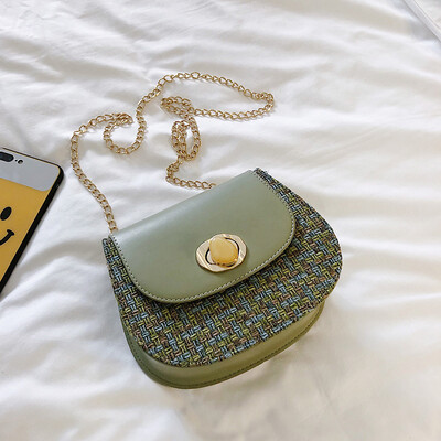 

Simple contrast color woven bag 2019 new fashion wild saddle bag female retro temperament chain shoulder Messenger bag