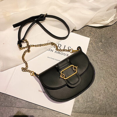 

Qiao Bani 2019 new Korean fashion Dongdaemun hit color elliptical saddle bag slant diagonal cross-flow PU handbag