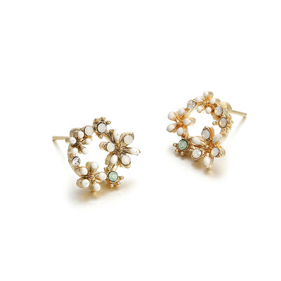 

Handwork Statement Earrings 2019 Black Geometric Earrings For Women Crystal Luxury Wedding Rhinestone Earring Gold Color Jewelry