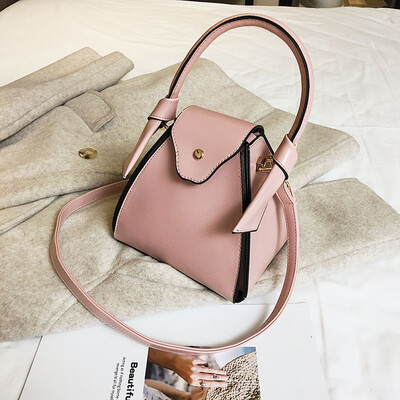 

Qiao Bani 2019 new Korean chic fashion street shoot trend wild geometric bag hand shoulder shoulder diagonal handbag