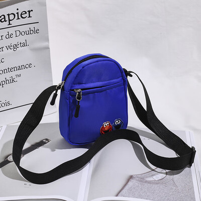 

Chic childlike bag female 2019 new Korean version of the casual mini mobile phone bag cartoon cute shoulder Messenger bag