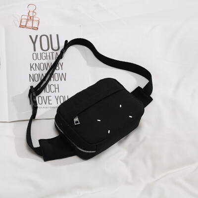 

Summer new bag female 2019 new wave Korean version of the fashion small fresh casual pockets wild Messenger bag chest bag