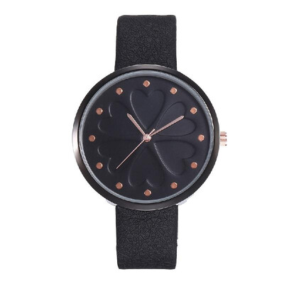 

Women Four-Leaf Clover Pattern Rivet Time Dial Watch Student PU Leather Band Alloy Case Quartz Wrist Watch