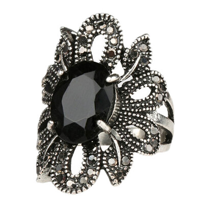 

Beautiful Creative Hollow Female Finger Personality Punk Rock Punk Rock Ring Restoring Silver Rings