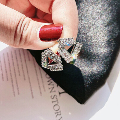 

Fashion Brand Triangle Stud Earrings 925 Sterling Silver Diamond Earrings Bride Wedding Glitter Stud Earring