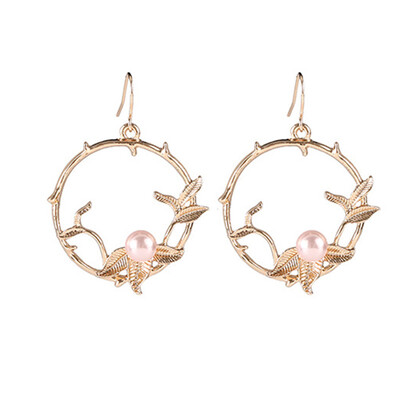 

Natural Freshwater Pearl Flower Earrings Stud Earrings Tinny Freshwater Pearl Flowers With Zircon Hollow Round For Women Girls