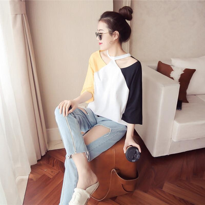

Factory wholesale summer new Korean version of the seven-point sleeve hanging neck T-shirt female loose strapless color matching s