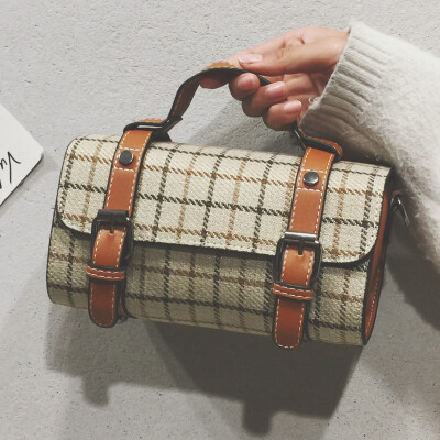 

Small bag women 2019 autumn new Korean retro Plaid portable chic shoulder slung pillow bag