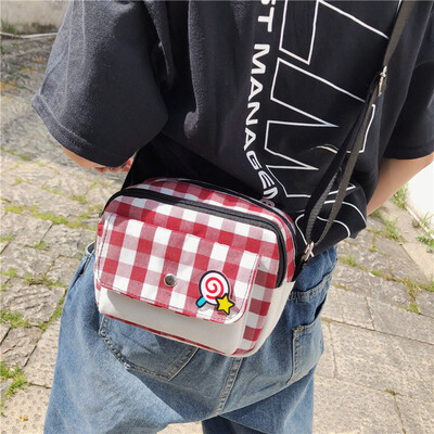 

Canvas Baggage Girls One Shoulder Slant Baggage College Student Uzzang Korean Version Ancient Sense Girls Ins Lattice