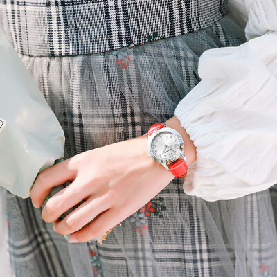

Childrens watch girl waterproof junior high school pupils middle school luminous cute big girls girls girls girls electronic
