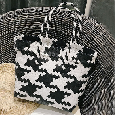 

Tailored Women Weave Beach Bags Shopping Basket Striped Hand Knitted Handbag Totes
