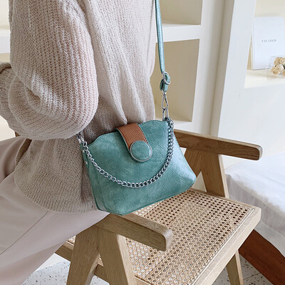 

New high-quality bag female 2019 new Korean fashion casual wild chain shoulder slung small square bag