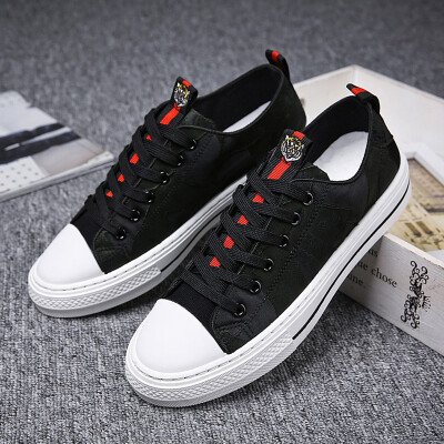 

Summer shoes mens casual canvas tide shoes net red shoes wild breathable youth shoes Korean version of the trend of mens shoes