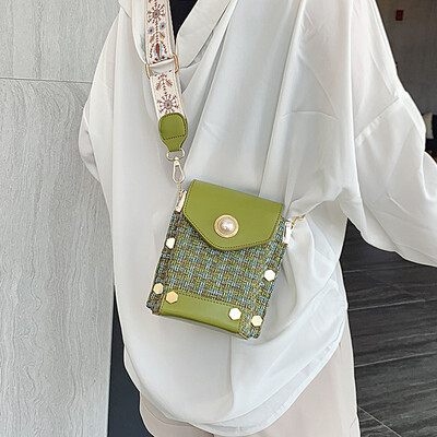 

Sen simple small bag Korean version of the wild wide shoulder strap foreign womens bag 2019 new small square bag summer Messenger bag