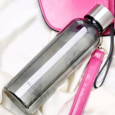 

Leak Proof BPA Free Sports Drinking Water Bottle with Carry Strap 500ml