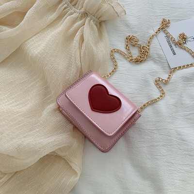 

2019 new casual temperament shoulder bag fashion little fairy love messenger bag simple wild hit color chain bag
