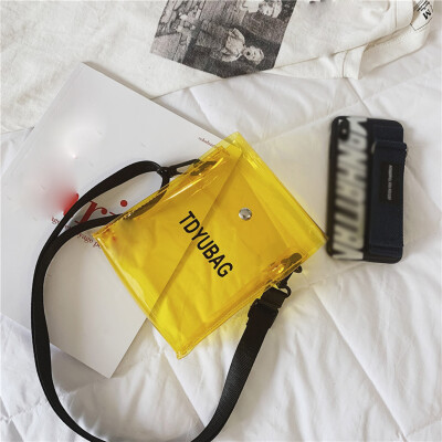 

Tailored Fashion Lady Letter Transparent Waterproof Mobile Phone Shoulder Messenger Bag